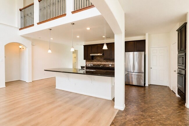 Building Photo - 3303 Belmont River Ln