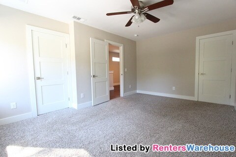 Building Photo - 1206 Deloney St