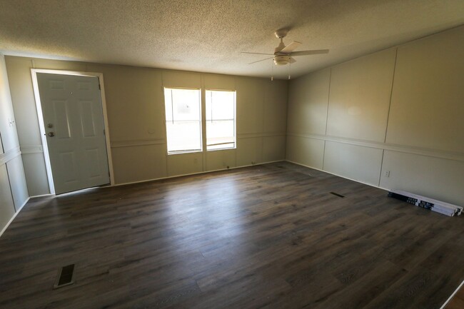 Building Photo - Remodeled Home in Lincoln, AL