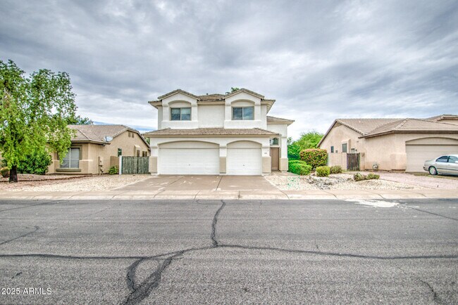 Primary Photo - 3938 E San Pedro Ave