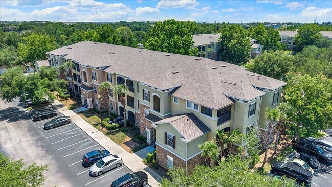 Building Photo - 10201 Courtney Palms Blvd