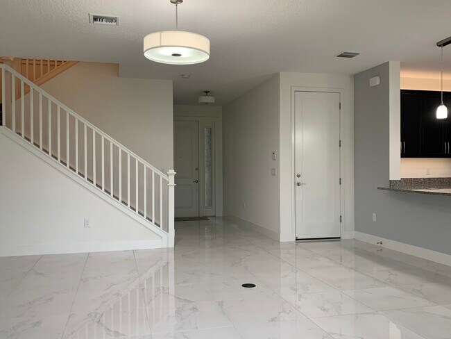 Building Photo - 9754 Celtic Sea Ln