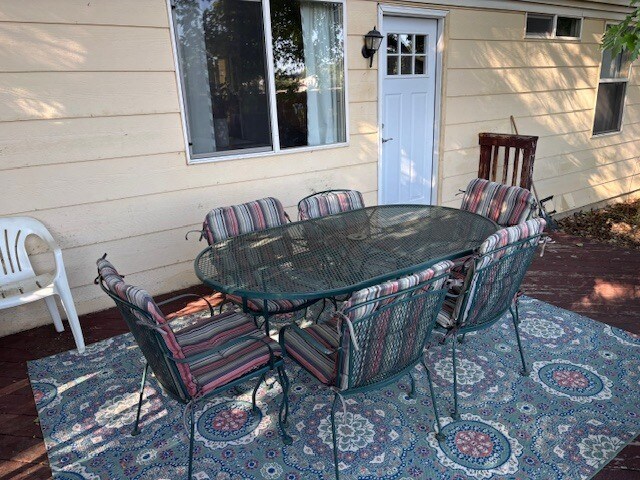 Building Photo - 403 Tynan Dr