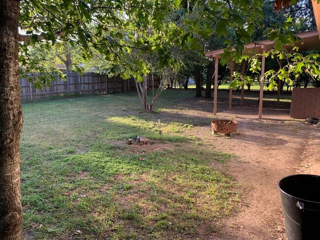 Building Photo - 312 Javelina Dr