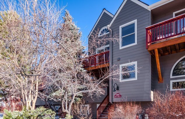 Building Photo - Three Bedroom in the heart of Boulder!