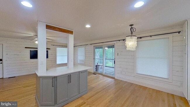 Building Photo - 17220 Gum Landing Rd