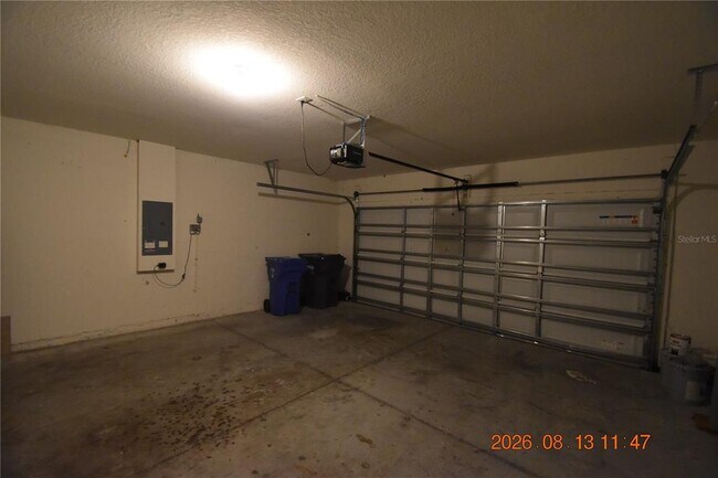 Building Photo - 10233 Mangrove Well Rd