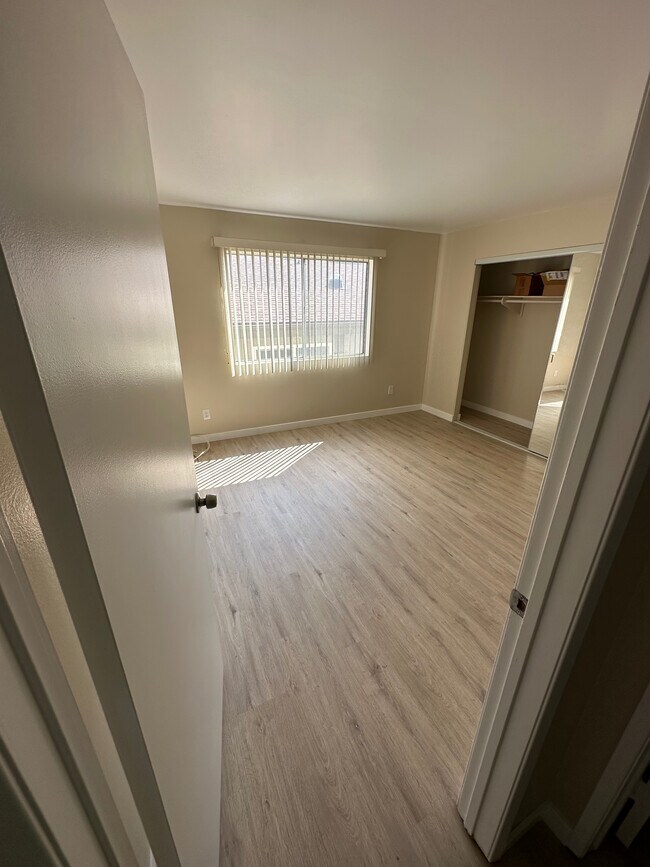 Building Photo - 500 S 3rd St