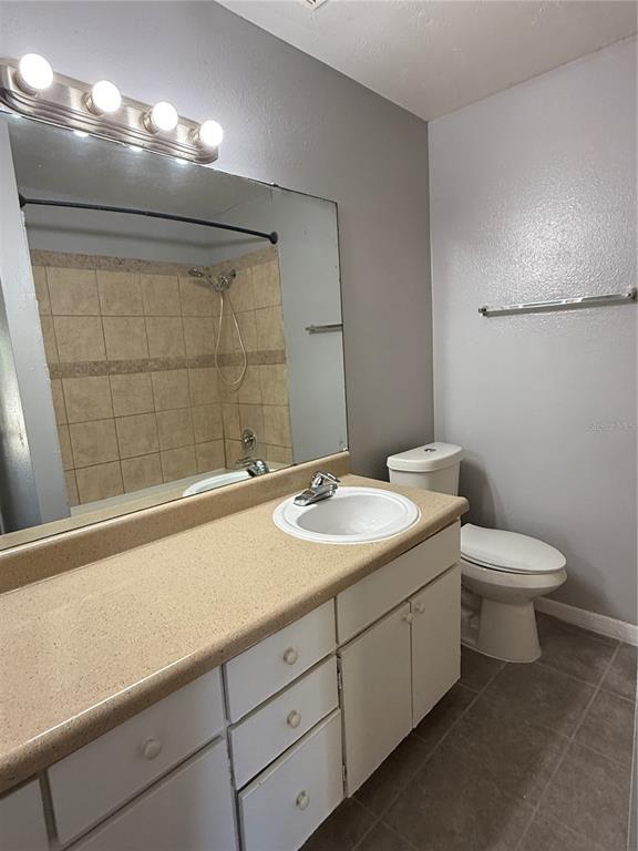 Building Photo - 425 Wymore Rd