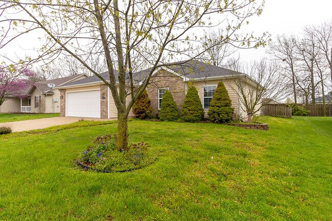 Building Photo - 4700 Fenimore Dr