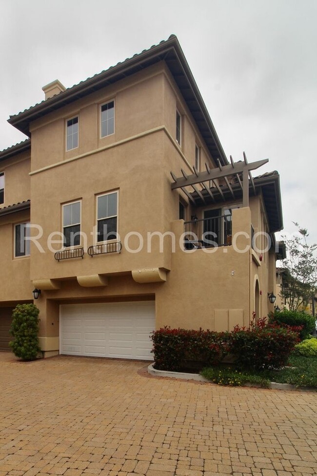 Building Photo - 2802 Piantino Cir