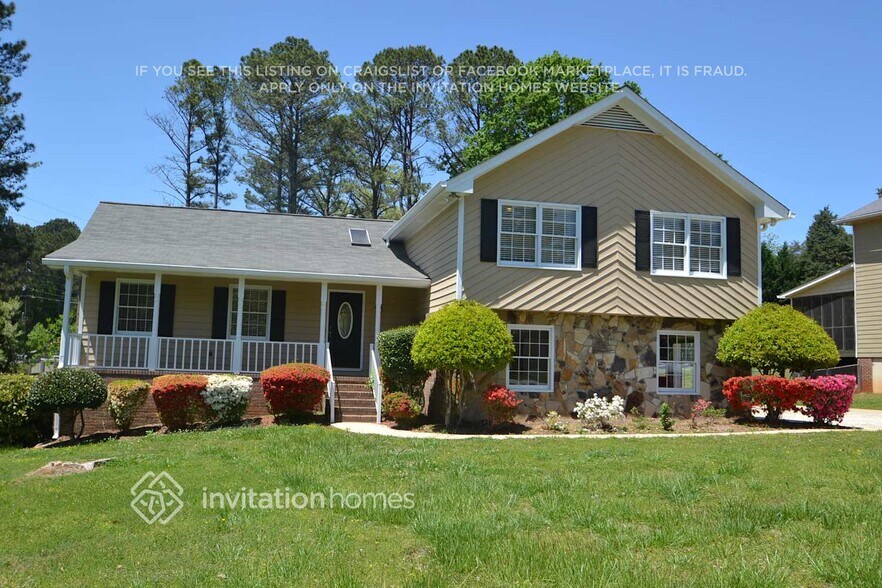 Primary Photo - 3945 Thornhill Dr SW