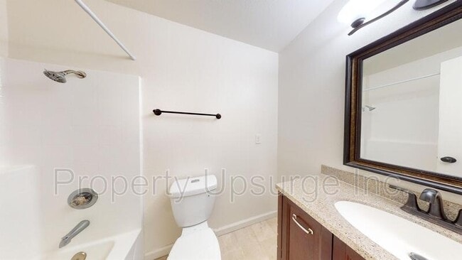 Building Photo - 486 Wiltsey Rd