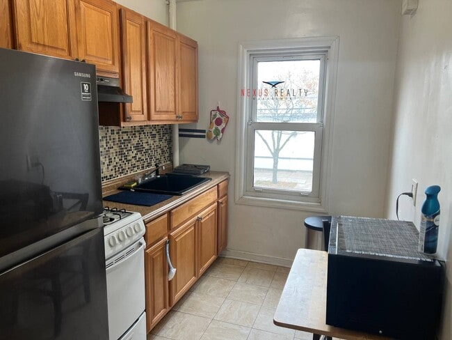 Building Photo - 22-46-46 43rd St