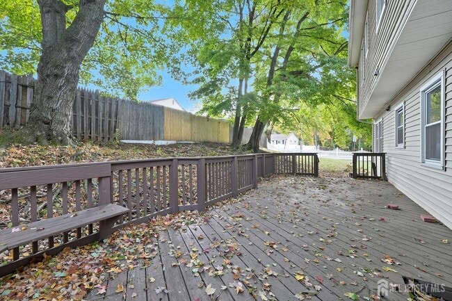 Building Photo - 30 Brookside Rd