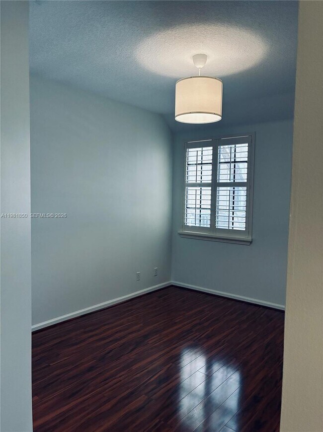 Building Photo - 2757 Center Ct Dr