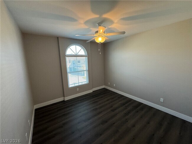 Building Photo - 11885 Tevare Ln