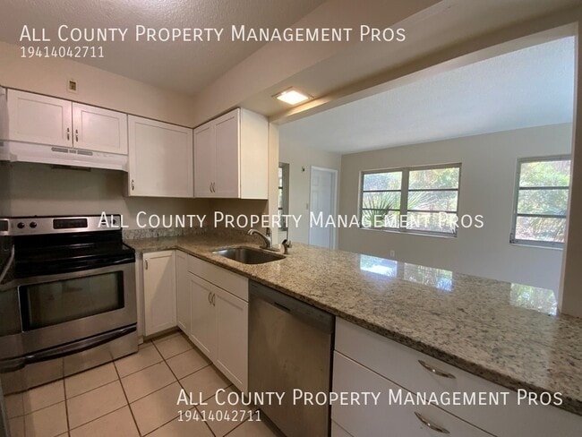 Building Photo - 3150 Jennings Dr