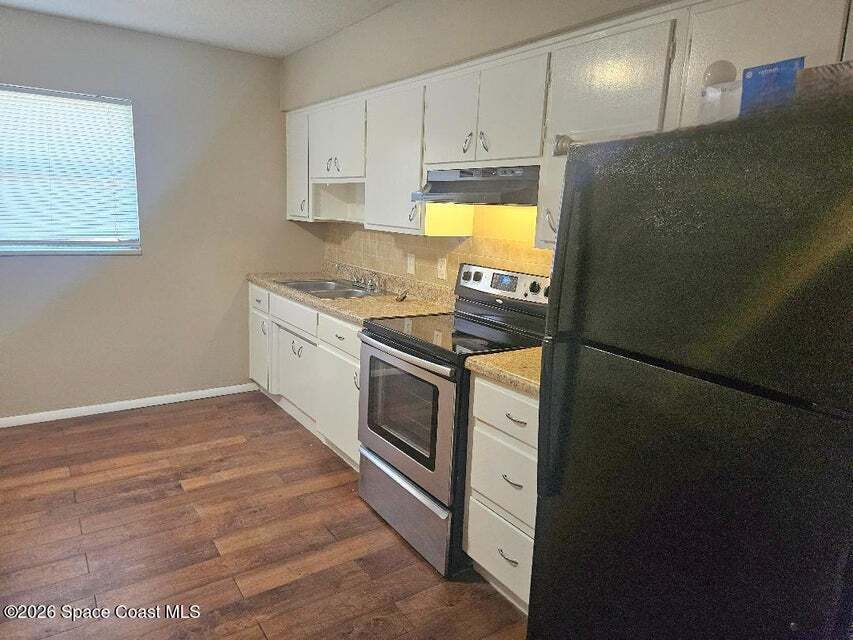 Building Photo - 1343 South Patrick Dr