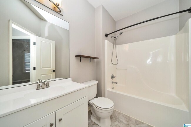 Building Photo - 1003 Meriweather Dr