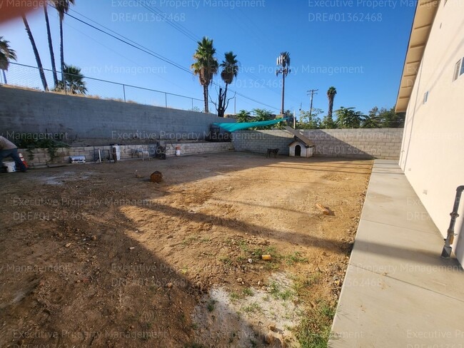 Building Photo - New constructed 3 bedroom/ 2 bathroom home
