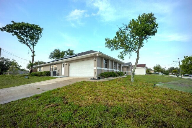 Building Photo - 1341 Rural Hall St