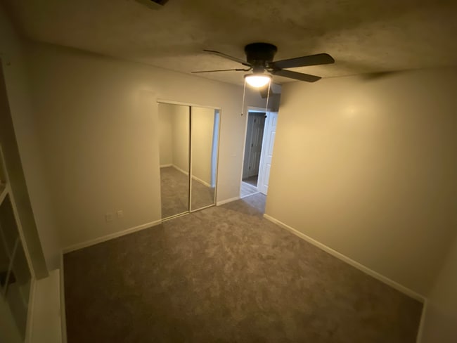 Building Photo - 280 Bridgestone Ln