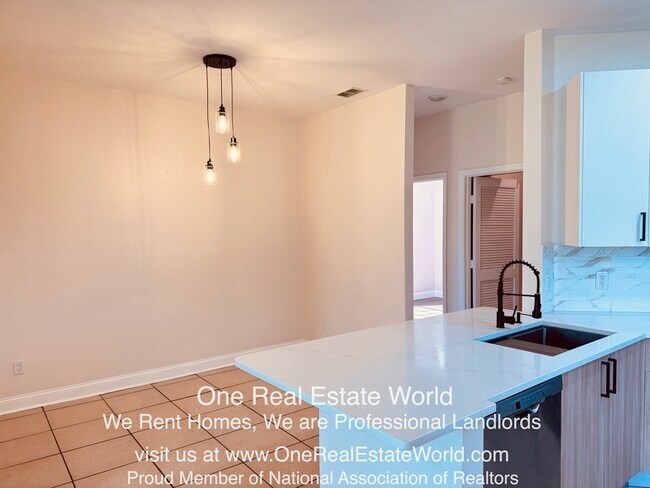 Building Photo - 13507 Summerton Dr