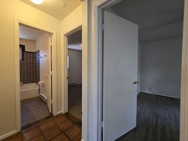 Building Photo - 140A Candelario St