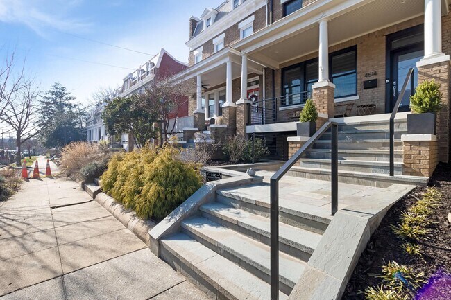 Building Photo - 4514 15th St NW