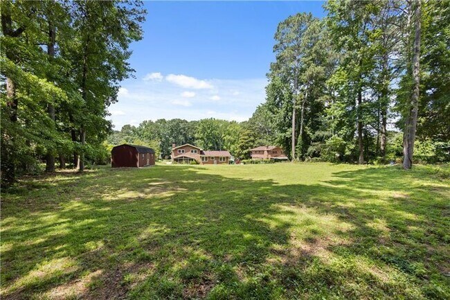 Building Photo - 3082 Briarleaf Dr