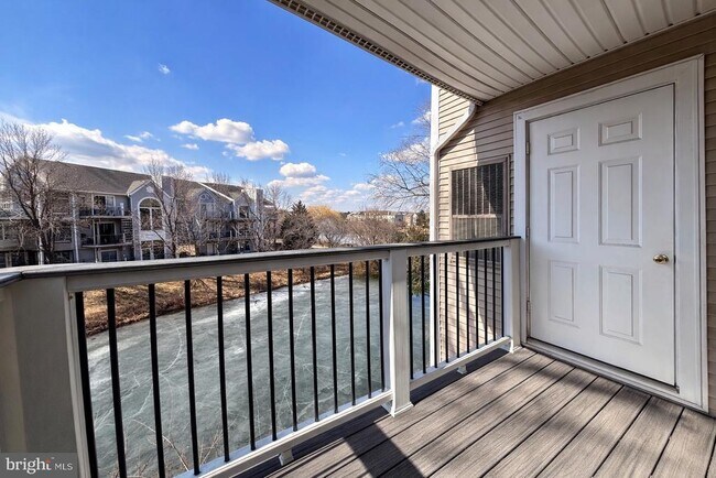 Building Photo - 20575 Snowshoe Square