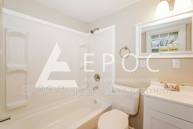 Building Photo - 2943 Broadbay Dr