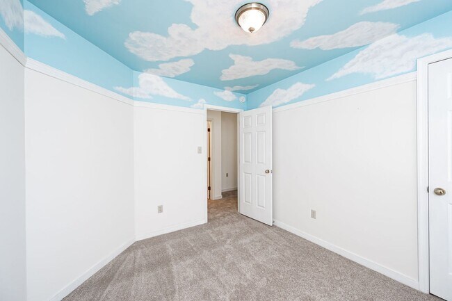 Building Photo - Very Well Maintained Midlothian Home Available NOW!