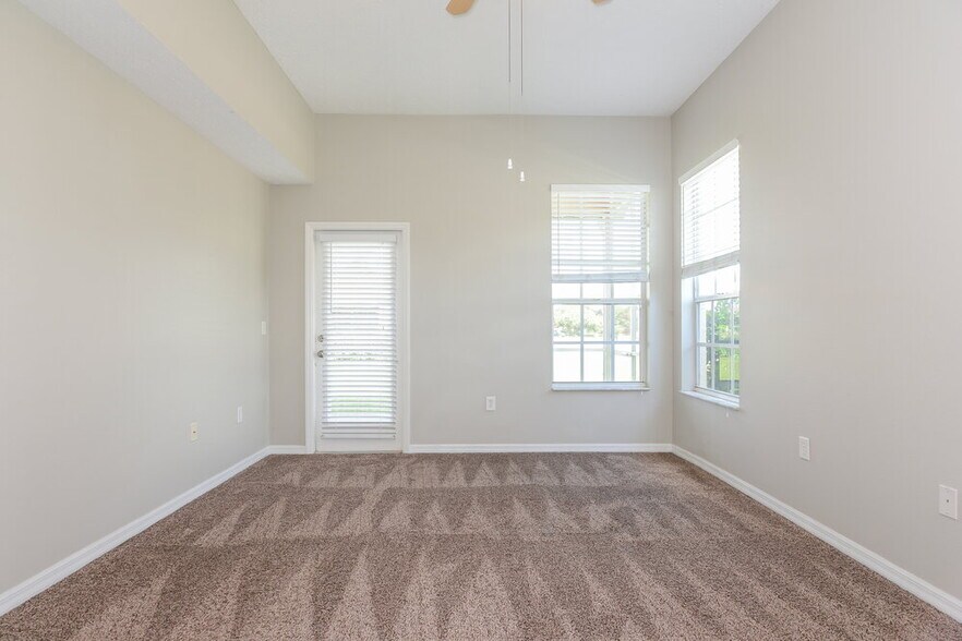 Building Photo - 13240 Prince Cir