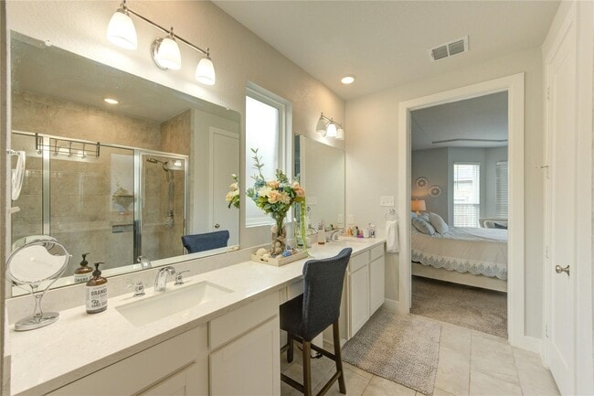 Building Photo - 9210 Lair Cove Dr