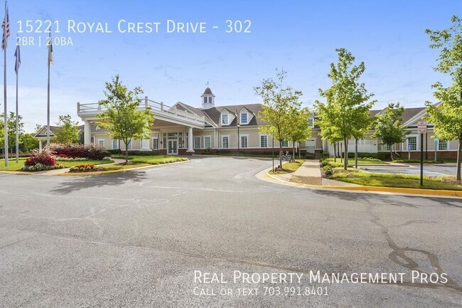 Building Photo - 15221 Royal Crest Dr
