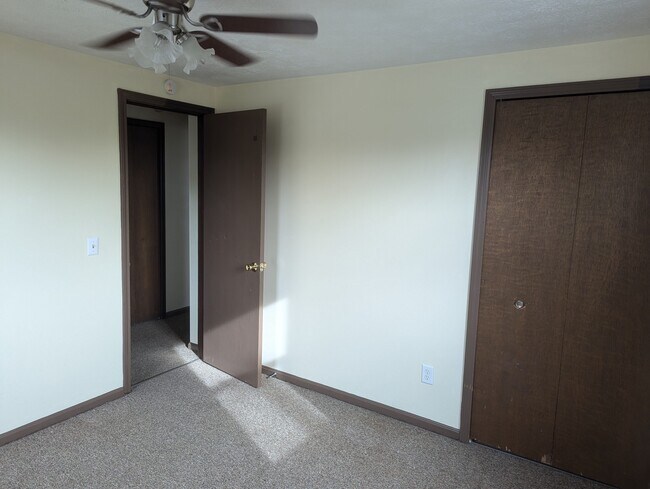 Bedroom 1 - 3009 Dalton Pl SW