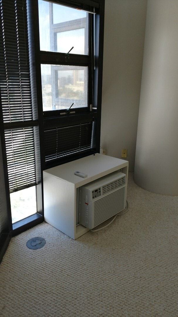 Building Photo - 930 Kaheka St