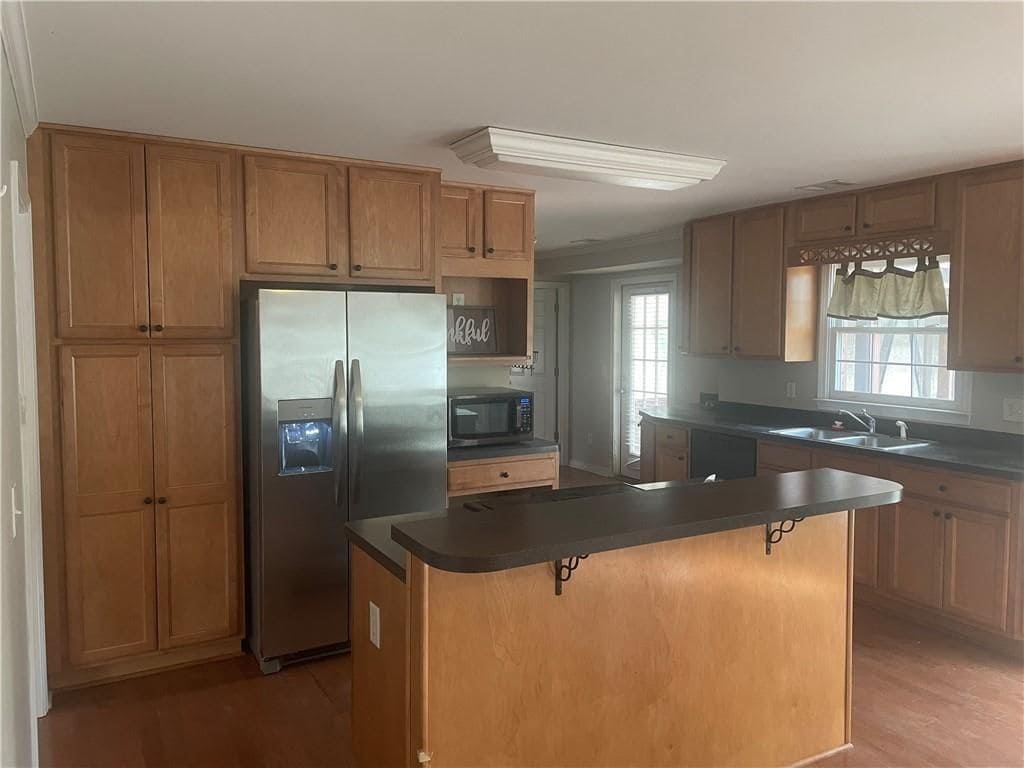 Building Photo - 227 Sandra Dr NW