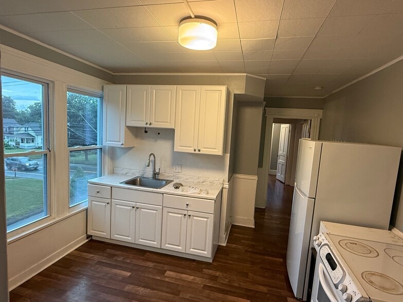 Building Photo - 177 Ridge Rd