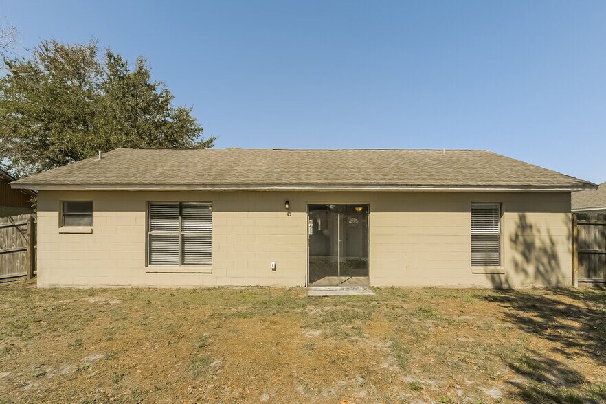 Building Photo - 351 Montgomery Ct