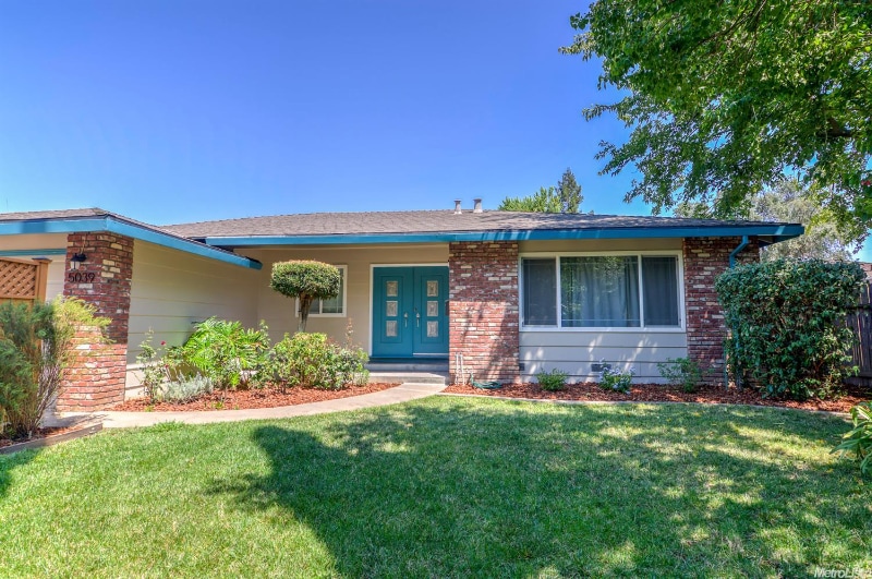 Building Photo - 5039 Cypress Ave