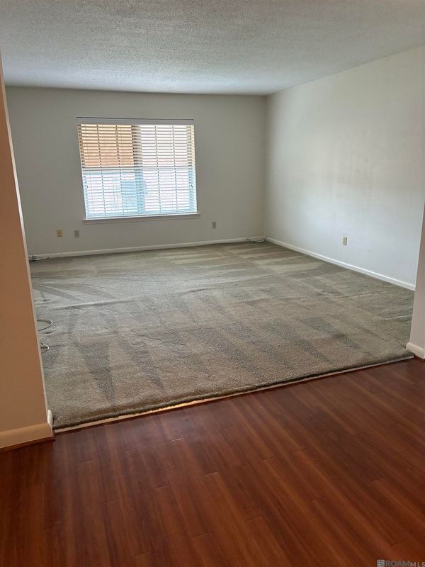 Building Photo - 1701 Lobdell Ave