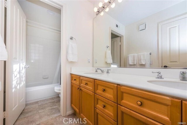 Building Photo - 10775 Mueller Ct