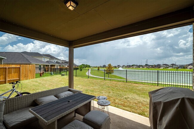 Building Photo - 4411 Mooring Cove Ct