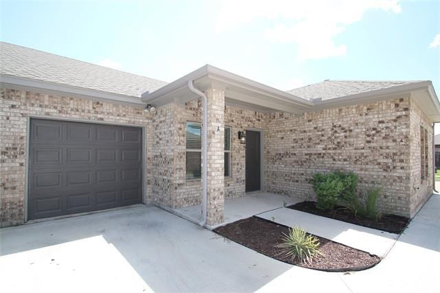 Building Photo - 205 Stewart Bend Ct
