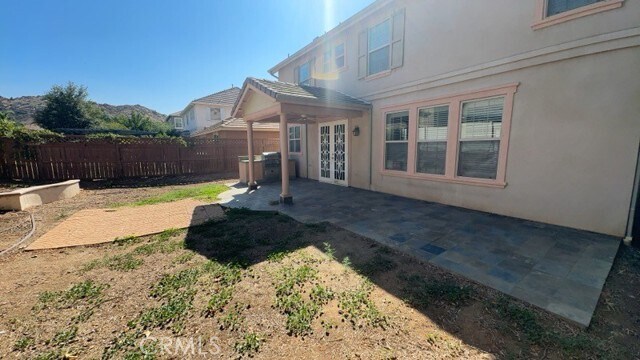 Building Photo - 3057 Hawthorne Rd