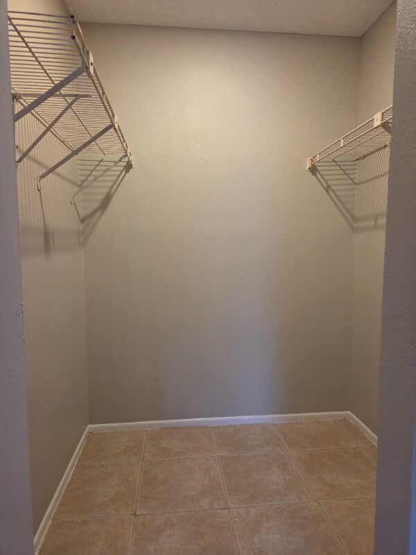Building Photo - 7808 Niagara Ave