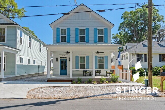 Primary Photo - 1105 14th St